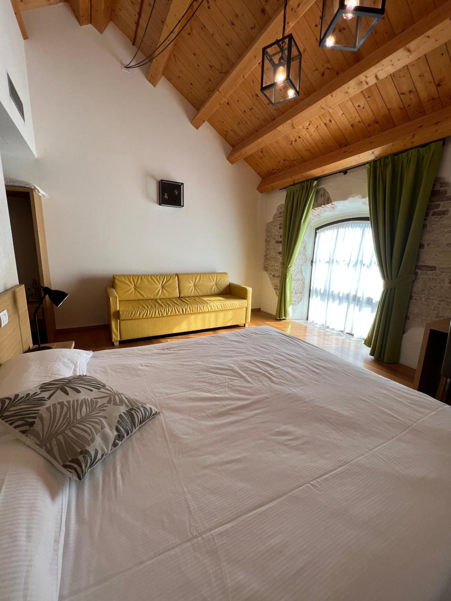 Nuova Filanda Rooms And More Valdobbiadene Ngoại thất bức ảnh
